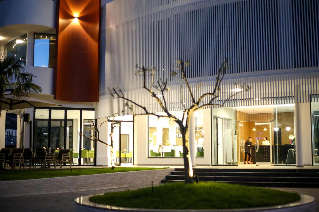 Regina Garden Vlore Exterior photo