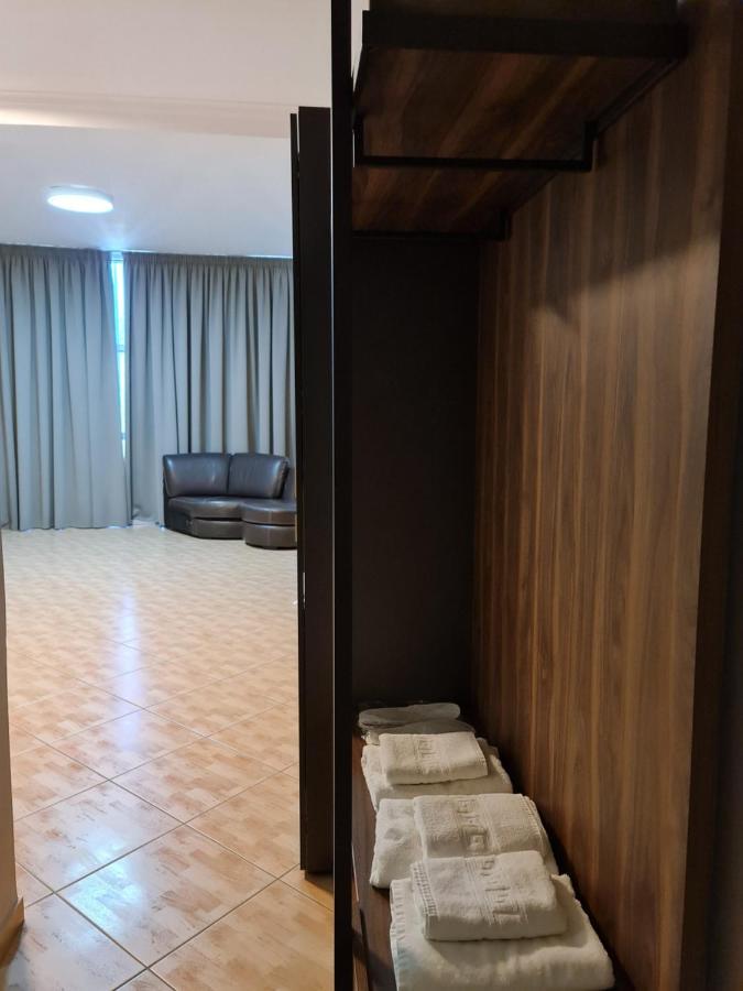 Regina Garden Vlore Exterior photo